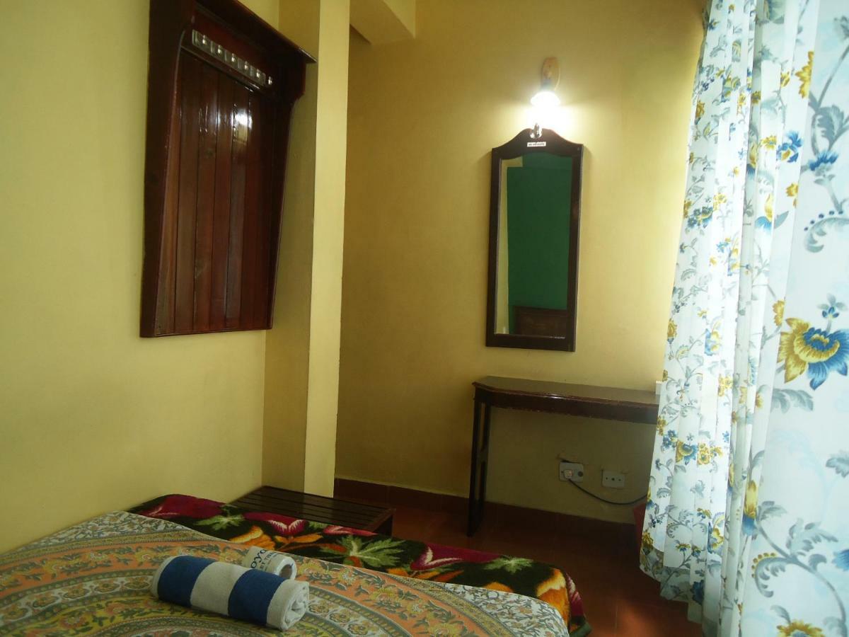 Greenview Holiday Inn Munnar Ngoại thất bức ảnh